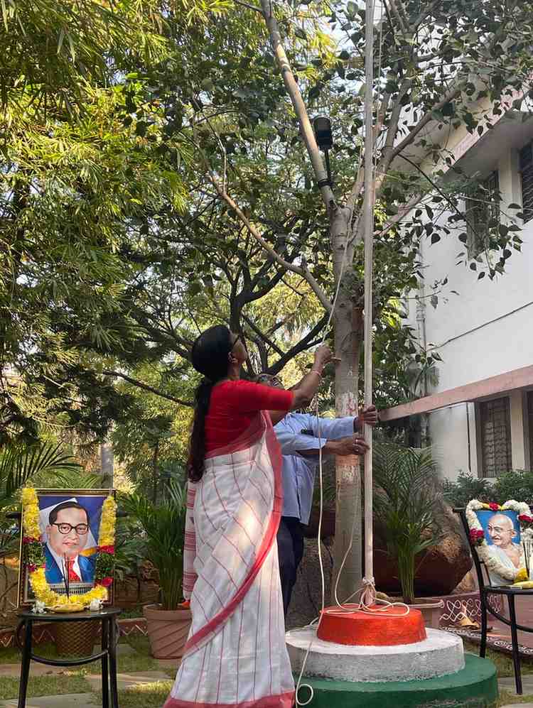 Prof. E. Revathi, Director, Centre for Economic and Social Studies unfurled the National Flag on 76th Republic Day at CESS