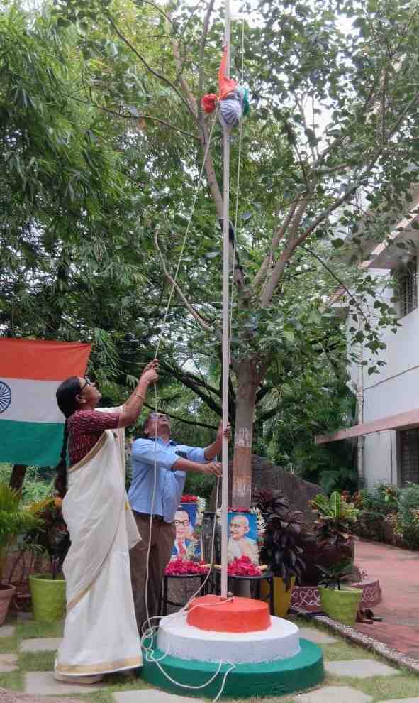 Prof. E. Revathi, Director of CESS, unfurled the National Flag on the 79th Independence Day at Centre for Economic and Social Studies, Hyderabad