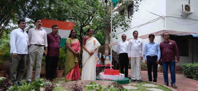 Prof. E. Revathi, Director of CESS, unfurled the National Flag on the 79th Independence Day at Centre for Economic and Social Studies, Hyderabad