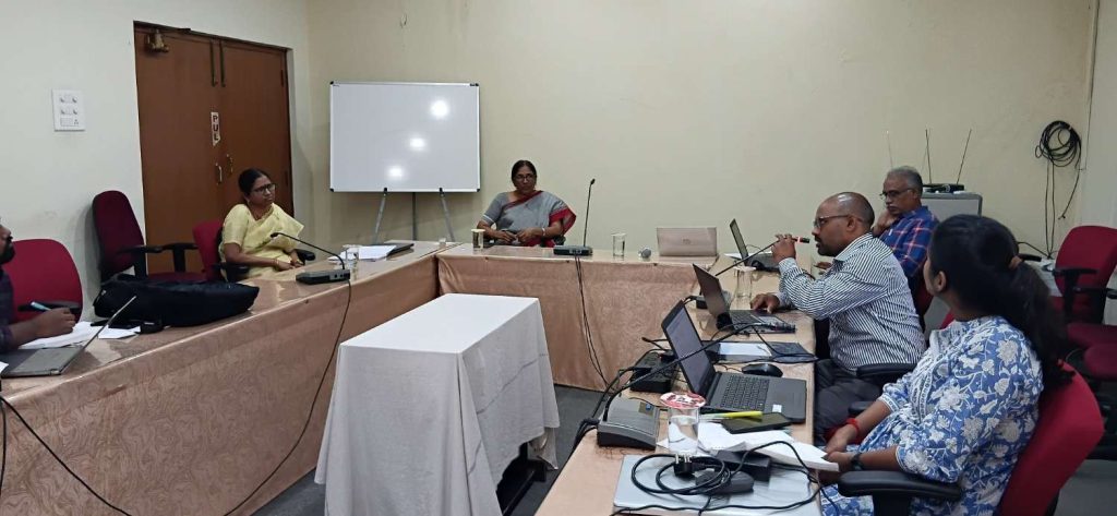 SPSS / STATA Workshop - Centre for Economic and Social Studies, Hyderabad